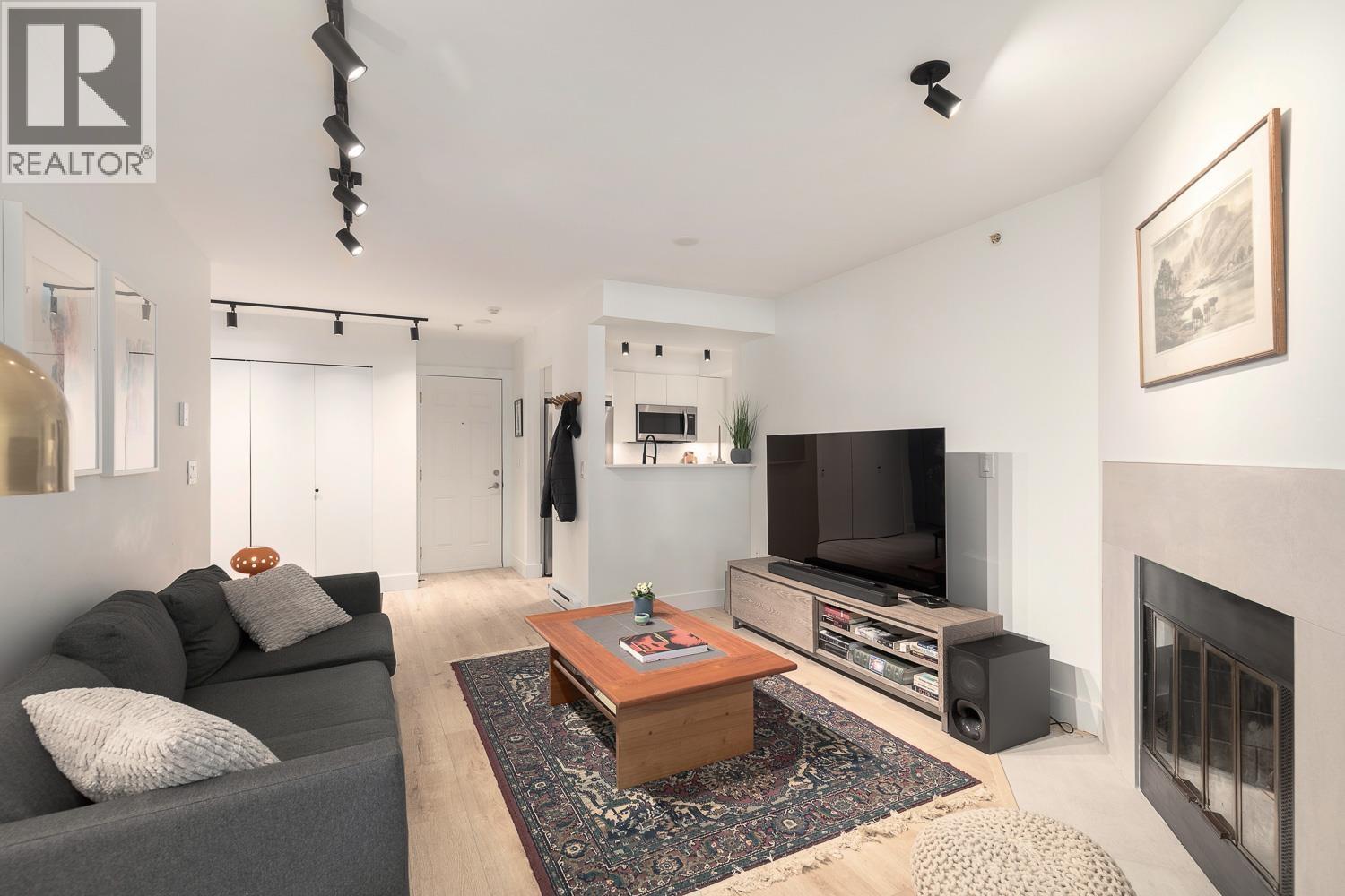 203 2272 Dundas Street, Vancouver, British Columbia  V5L 1J8 - Photo 3 - R3152857