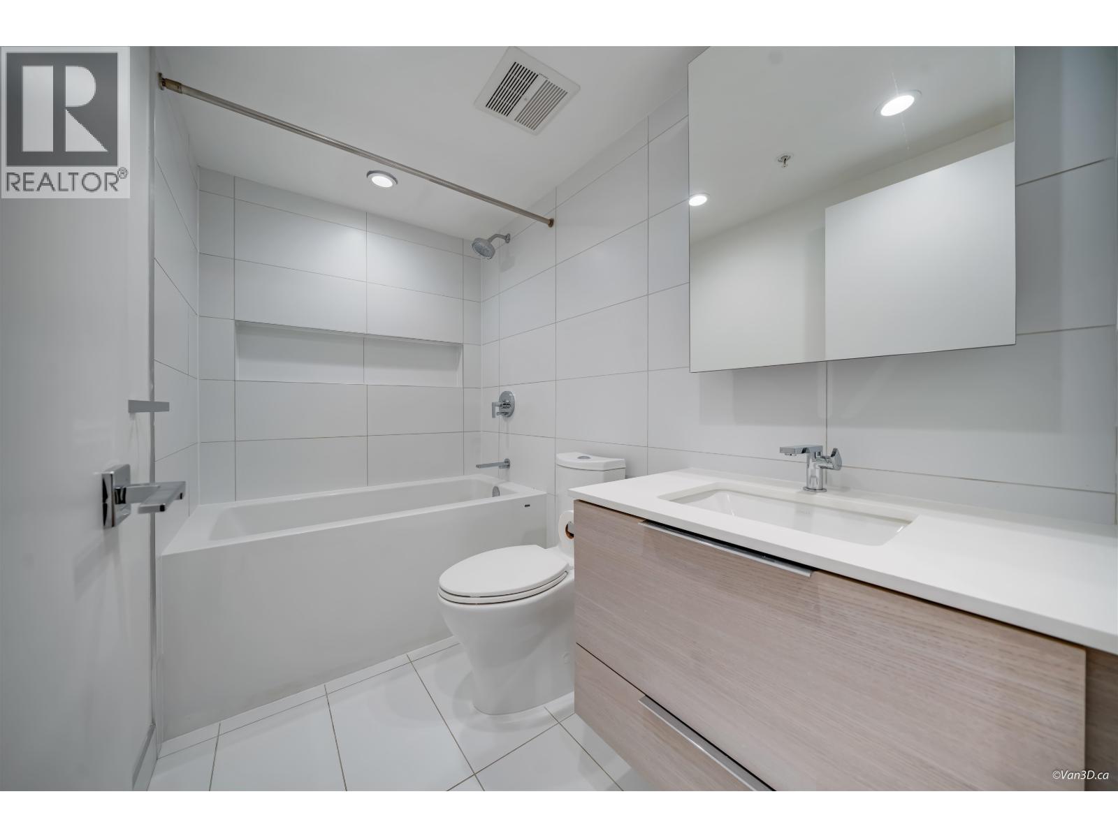 1801 450 Westview Street, Coquitlam, British Columbia V3K 0G3 - Photo 14 - R3152870