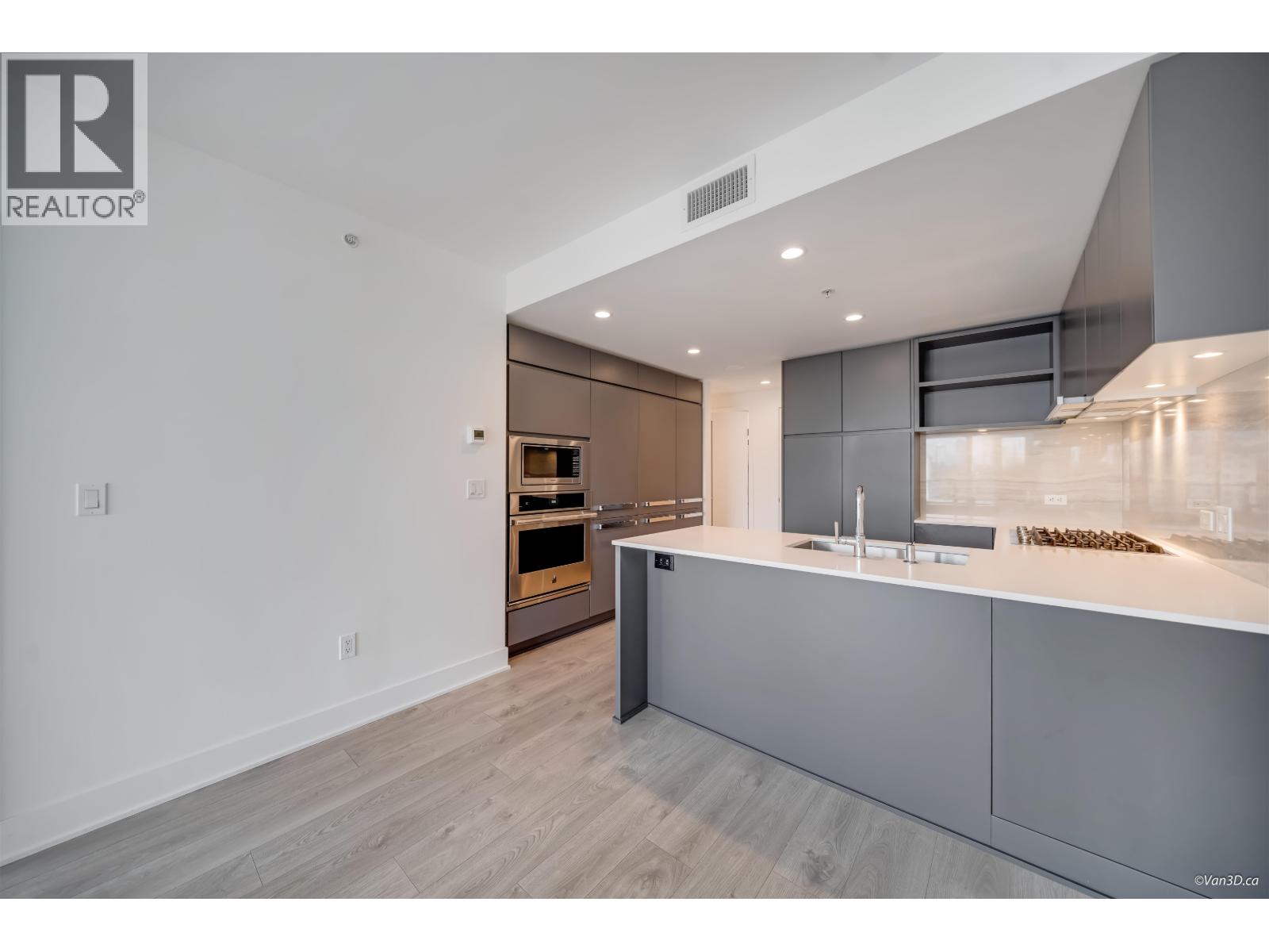 1801 450 Westview Street, Coquitlam, British Columbia V3K 0G3 - Photo 6 - R3152870