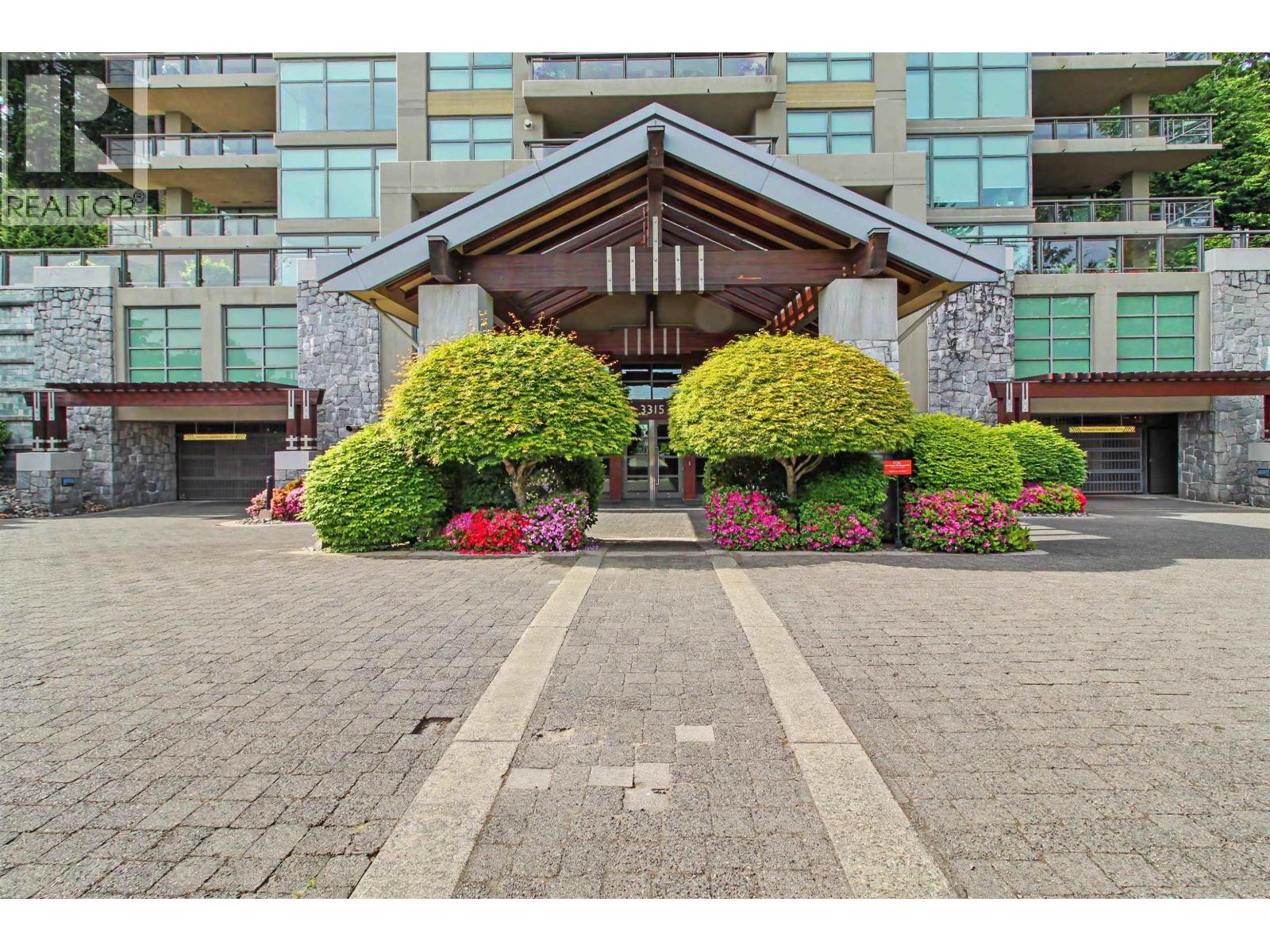 503 3315 Cypress Place, West Vancouver, British Columbia V7S 3J7 - Photo 2 - R3152879
