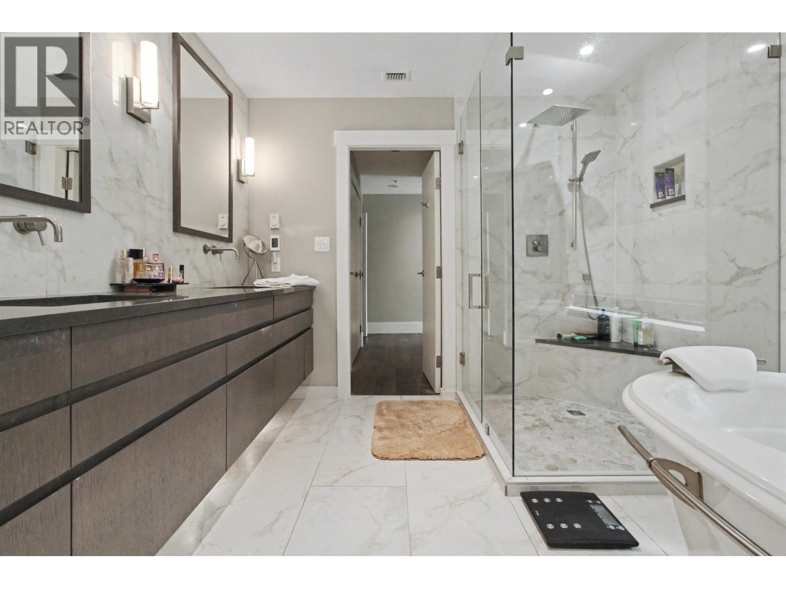 503 3315 Cypress Place, West Vancouver, British Columbia V7S 3J7 - Photo 27 - R3152879