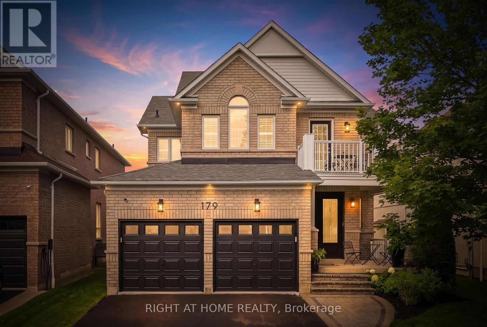 179 CACHET BOULEVARD, Whitby, Ontario