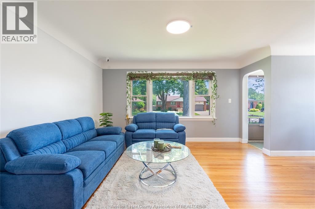 3621 Mckay Avenue, Windsor, Ontario N9E 2S3 - Photo 7 - 26018791