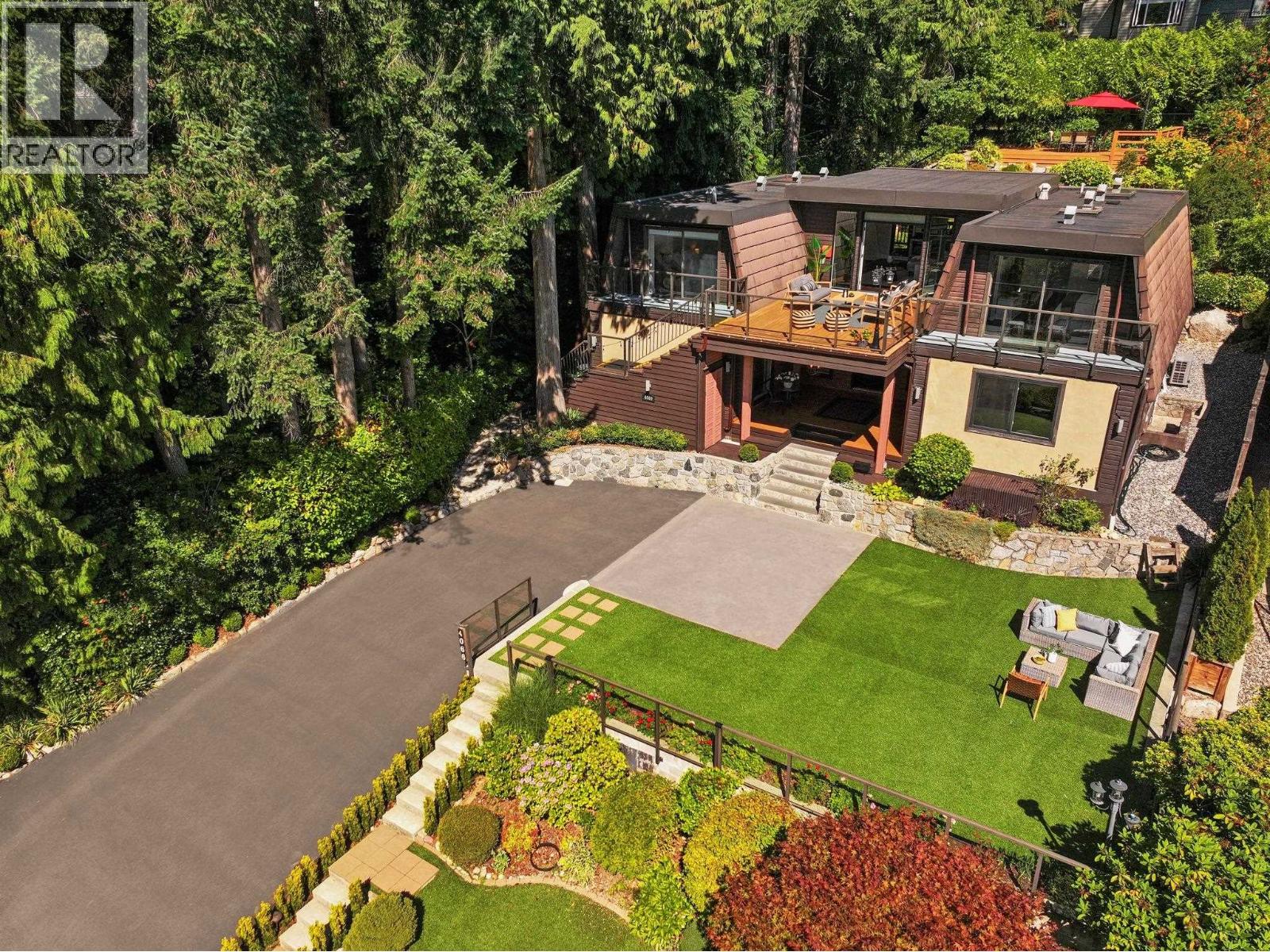 4066 Norwood Avenue, North Vancouver, British Columbia  V7N 3R3 - Photo 3 - R3152869