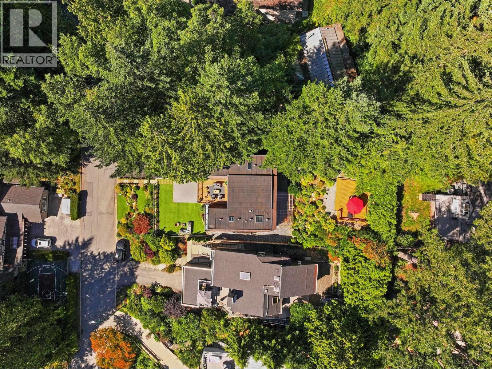 4066 Norwood Avenue, North Vancouver, British Columbia  V7N 3R3 - Photo 4 - R3152869