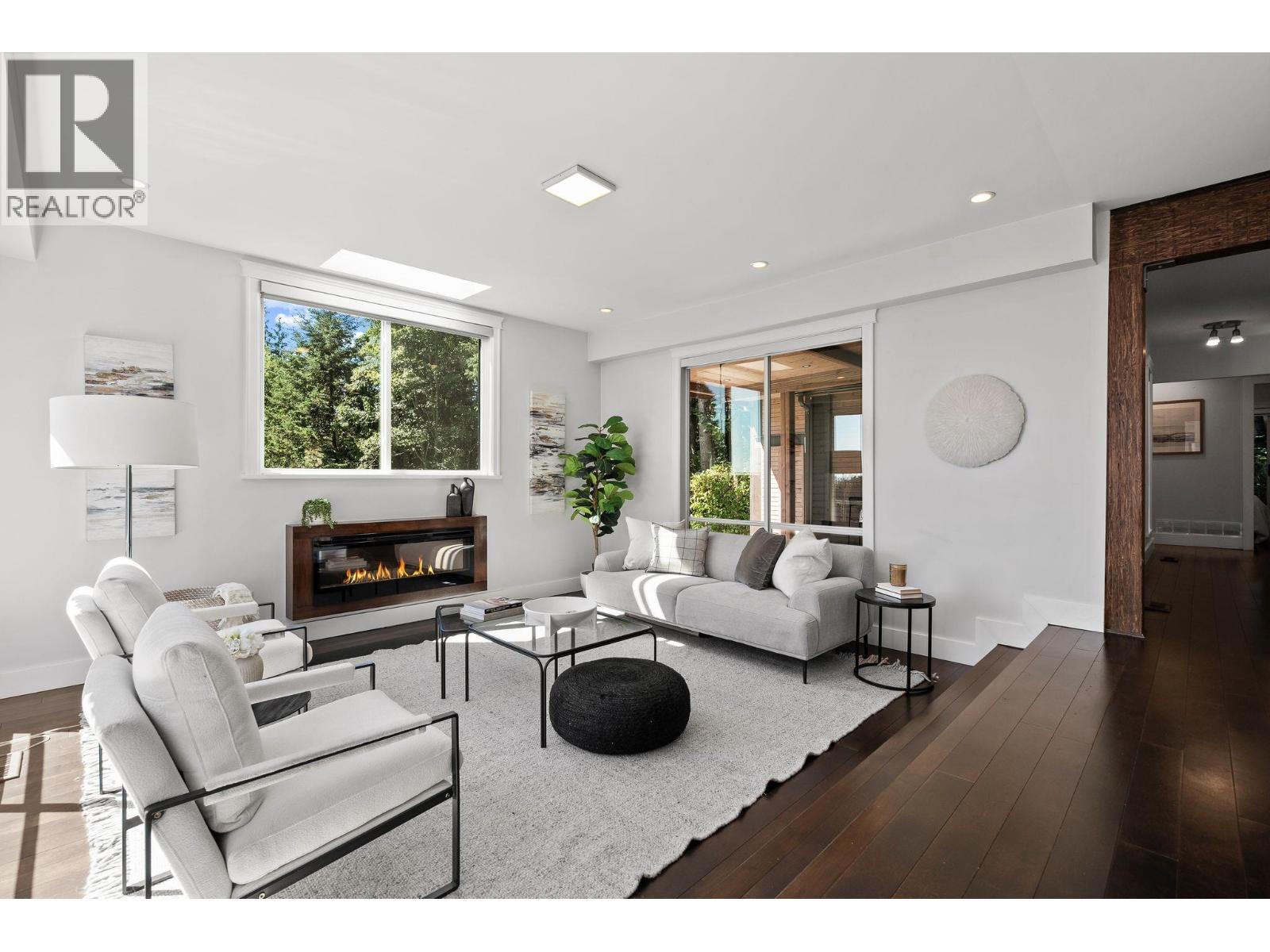 4066 Norwood Avenue, North Vancouver, British Columbia  V7N 3R3 - Photo 6 - R3152869