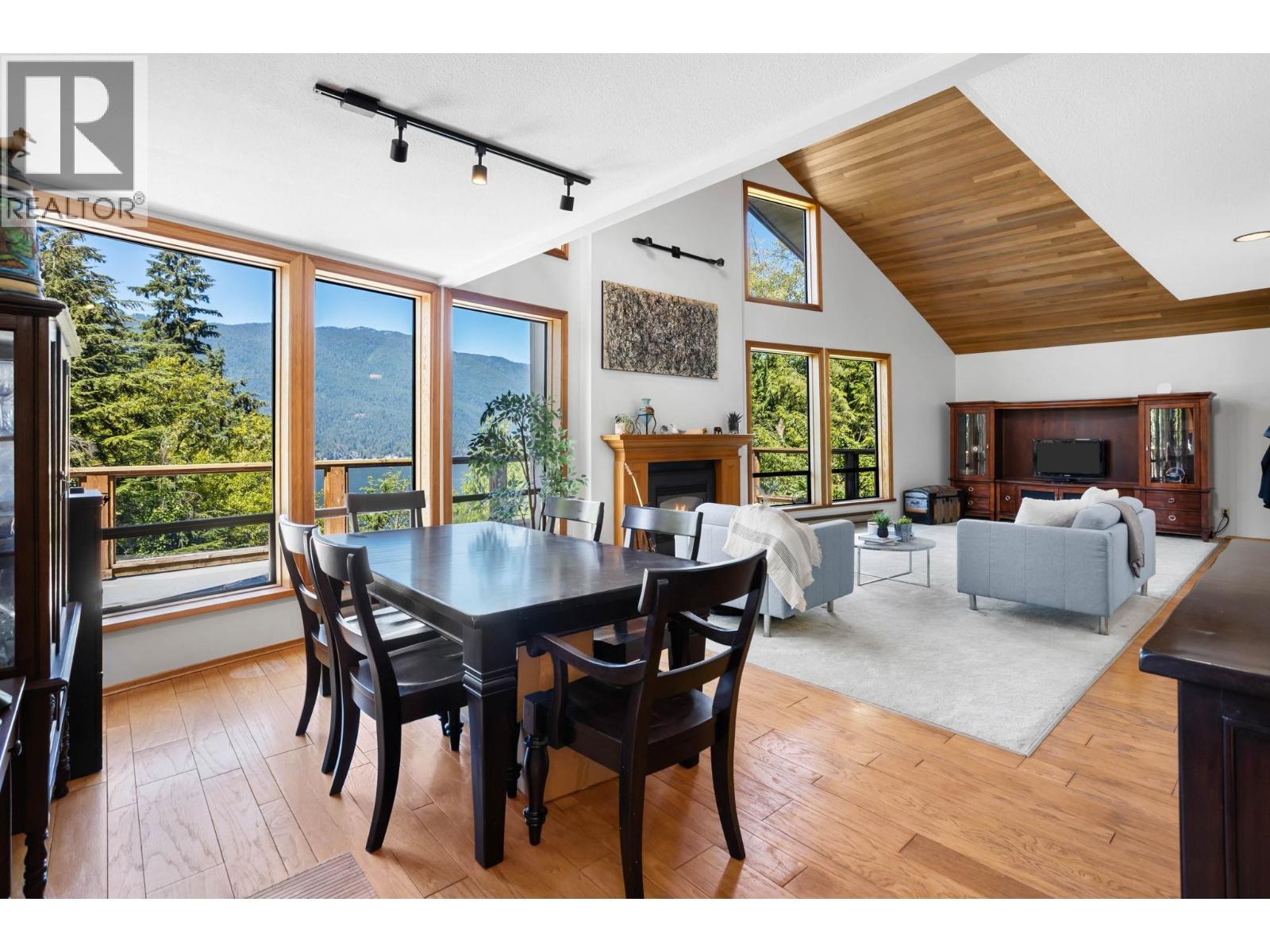 3456 Main Avenue, Belcarra, British Columbia  V3H 4R3 - Photo 11 - R3152893