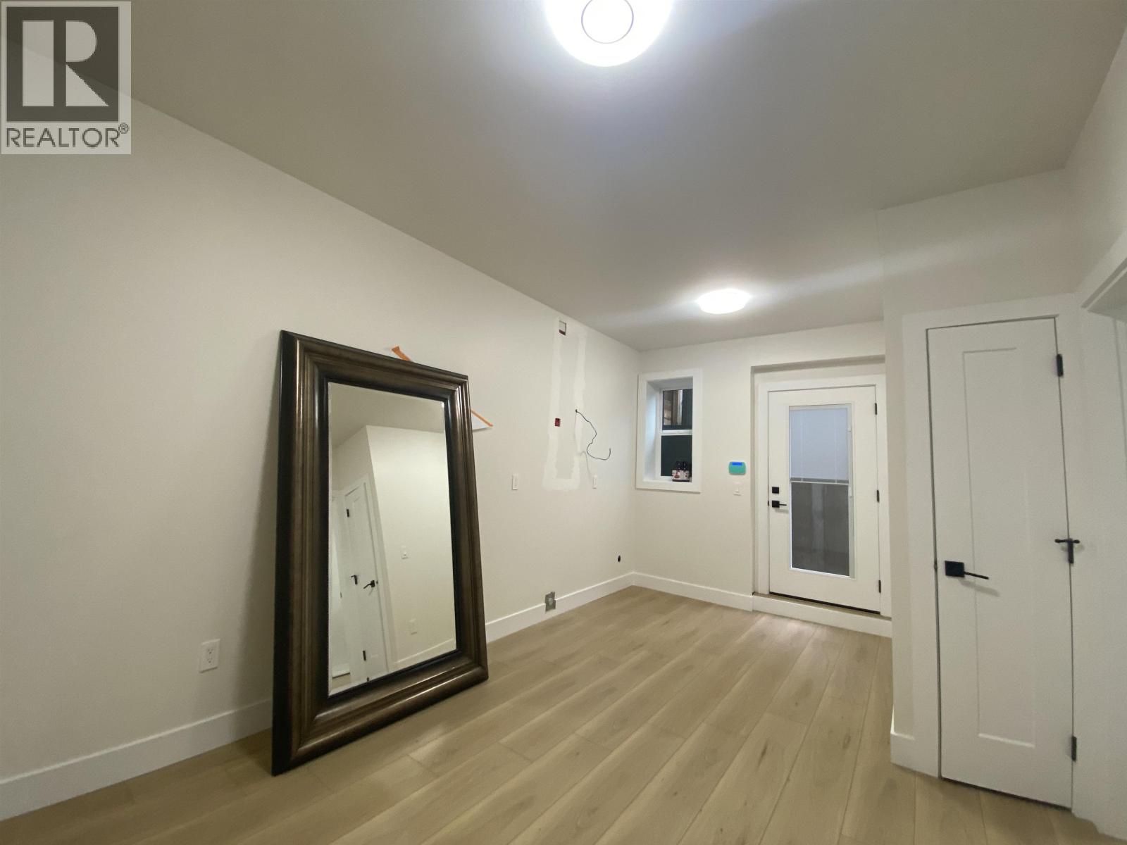 picture 1