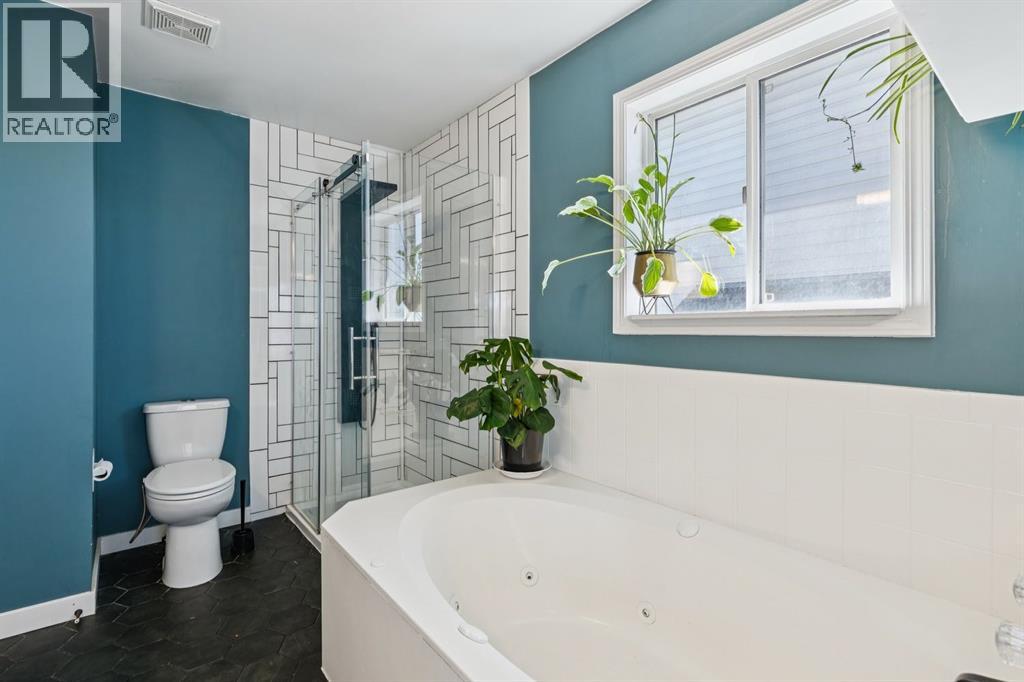 19 Covington Close NE, Calgary, Alberta  T3K 4M2 - Photo 21 - A2333849