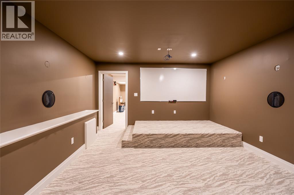 2132 Huron Shores Drive, Sarnia, Ontario  N7T 7H6 - Photo 36 - 26018884
