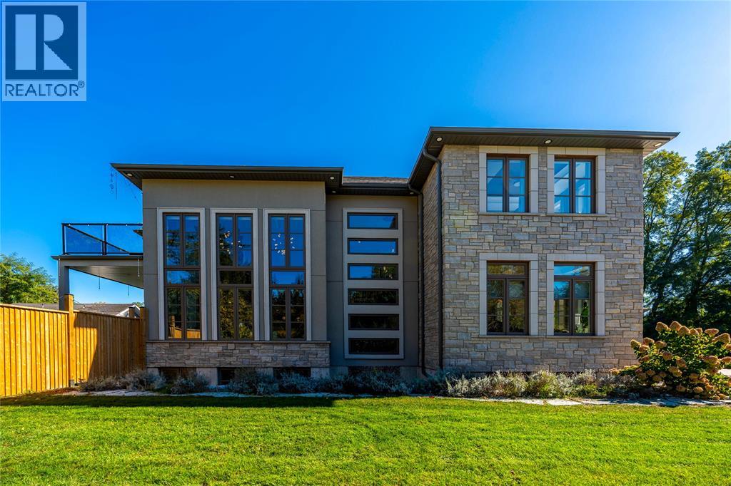 2132 Huron Shores Drive, Sarnia, Ontario  N7T 7H6 - Photo 39 - 26018884