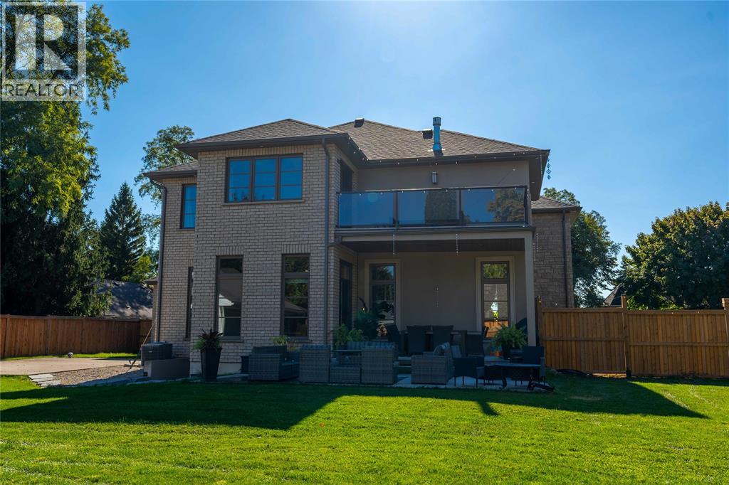 2132 Huron Shores Drive, Sarnia, Ontario  N7T 7H6 - Photo 40 - 26018884