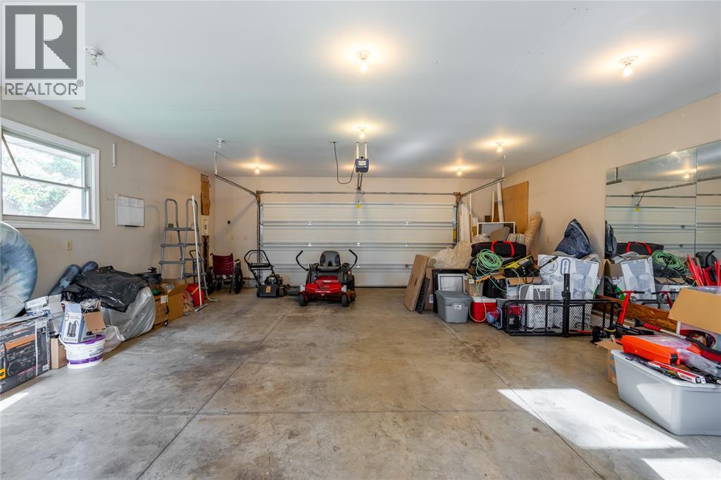 2132 Huron Shores Drive, Sarnia, Ontario  N7T 7H6 - Photo 45 - 26018884