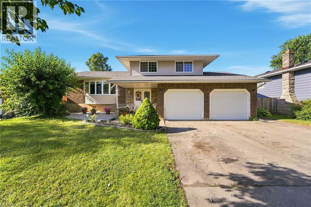 46 Mccoll Drive, Welland, Ontario  L3C 3L7 - Photo 1 - 40853586