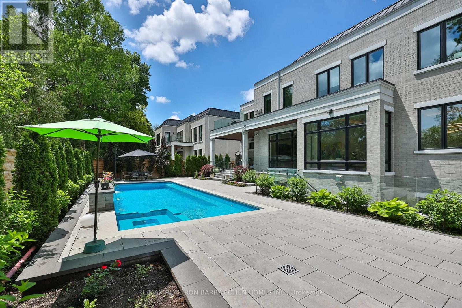 15 Sulgrave Crescent, Toronto, Ontario  M2L 1W5 - Photo 32 - C13568072