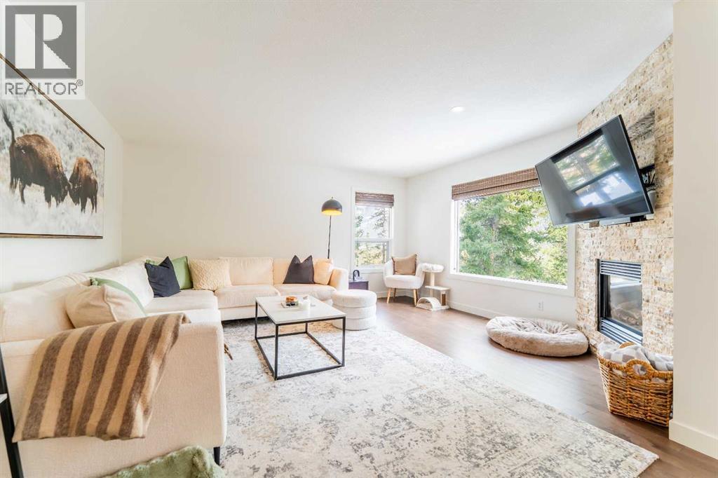 F, 2 Otter Lane, Banff, Alberta  T1L 1H1 - Photo 8 - A2314307
