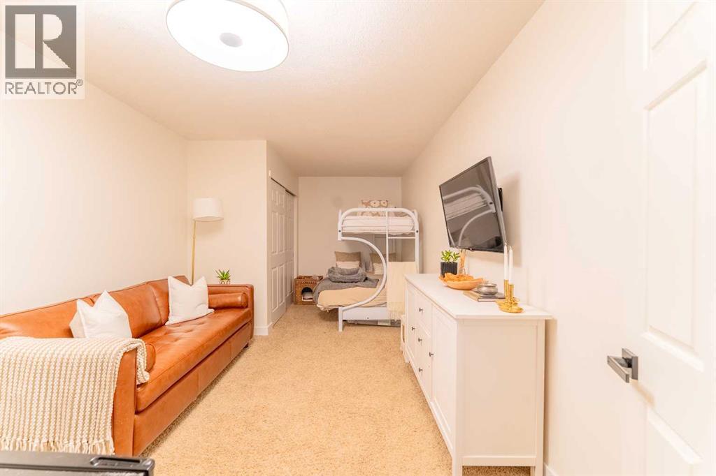 F, 2 Otter Lane, Banff, Alberta  T1L 1H1 - Photo 36 - A2314307