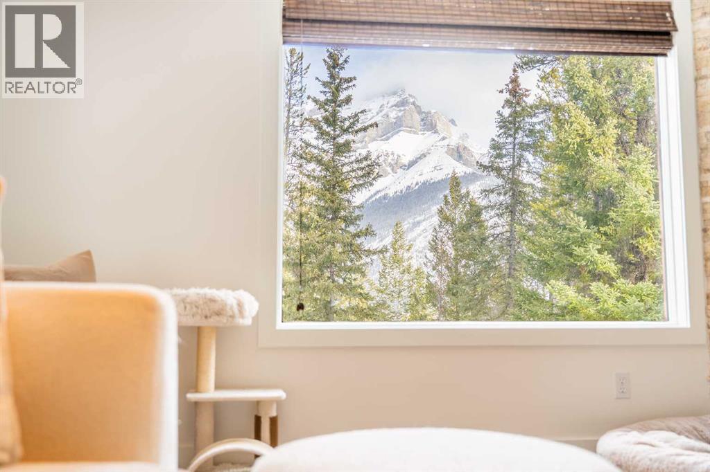 F, 2 Otter Lane, Banff, Alberta  T1L 1H1 - Photo 4 - A2314307