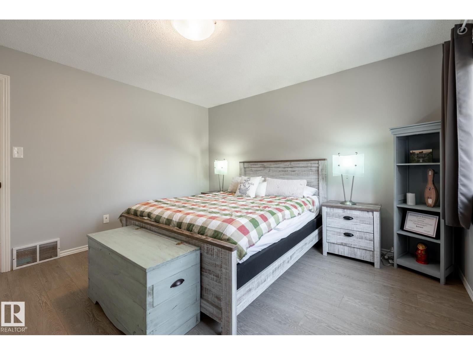 8 Summerland Wy, Sherwood Park, Alberta  T8H 2P2 - Photo 21 - E4502208