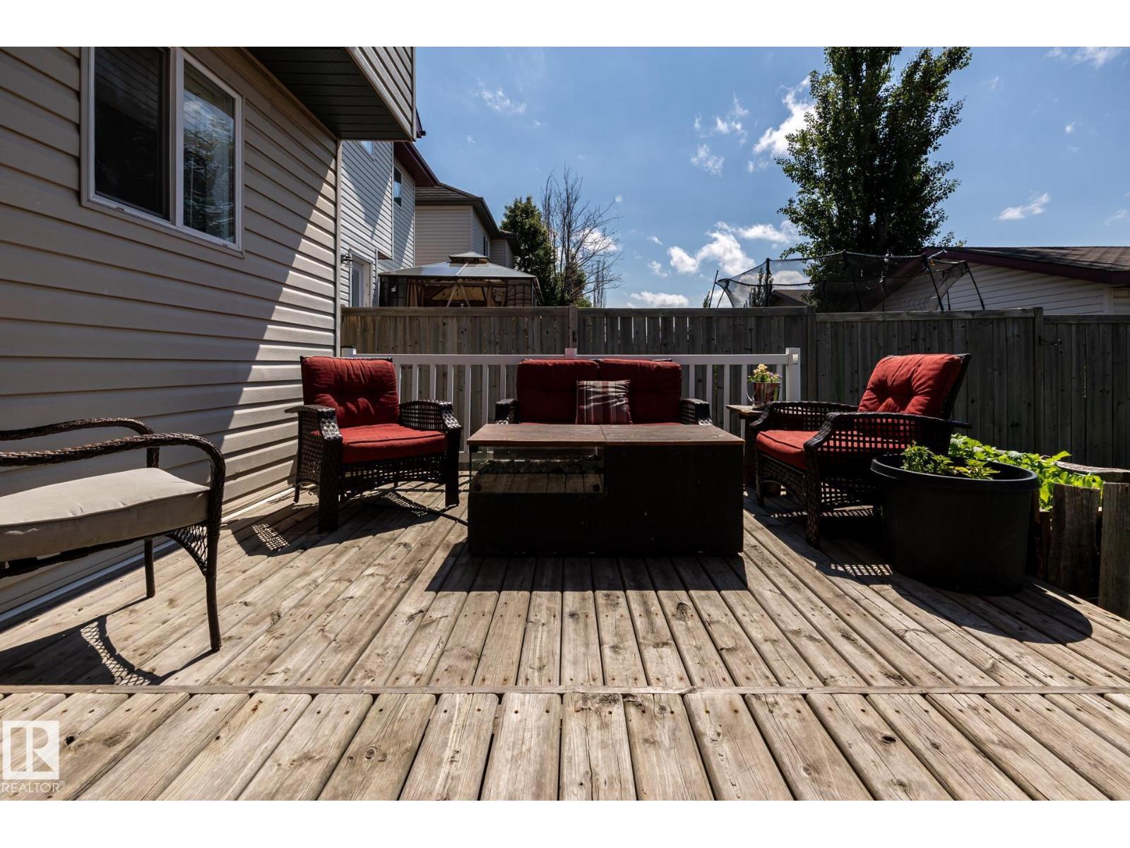 8 Summerland Wy, Sherwood Park, Alberta  T8H 2P2 - Photo 39 - E4502208