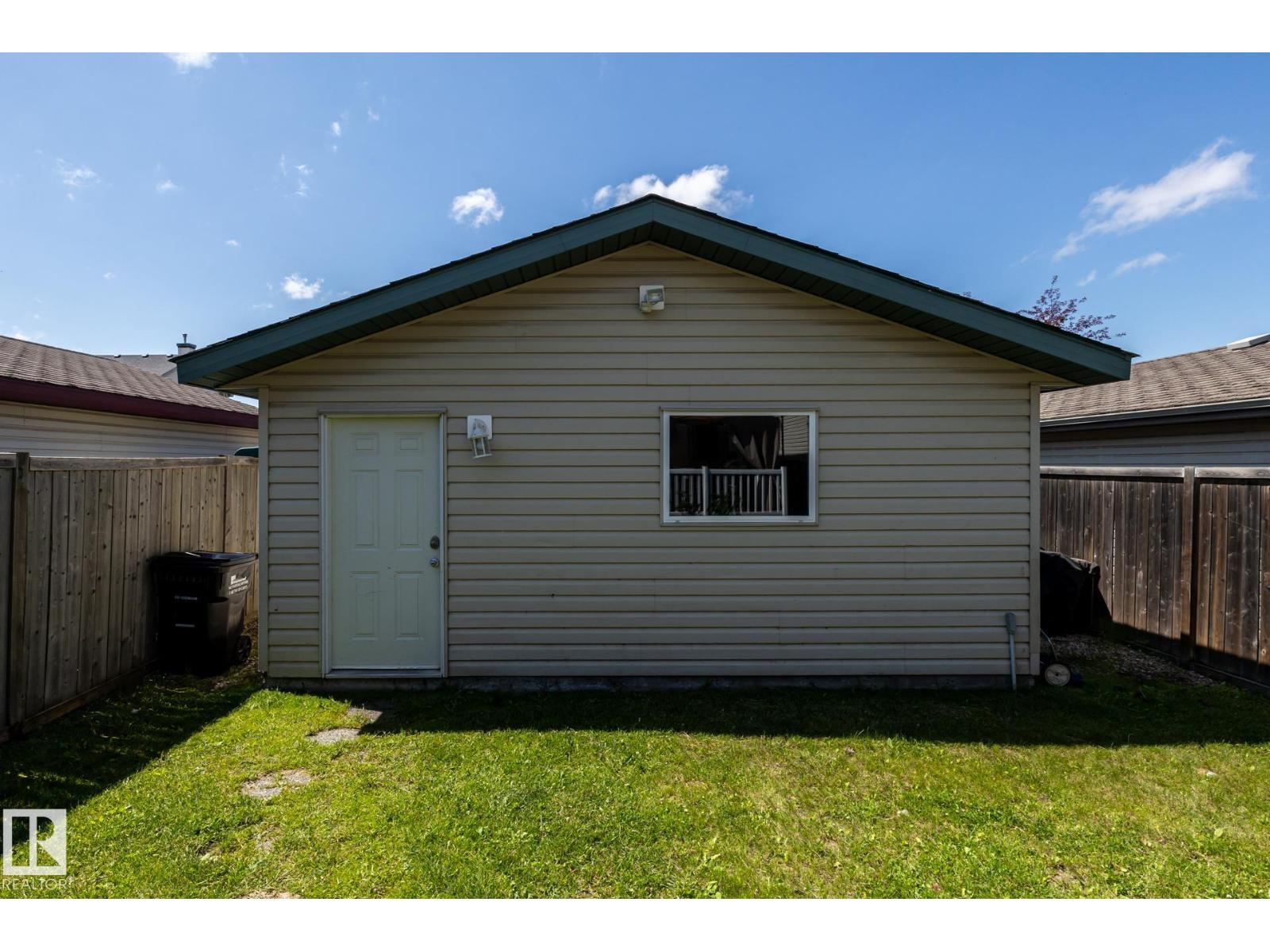 8 Summerland Wy, Sherwood Park, Alberta  T8H 2P2 - Photo 42 - E4502208