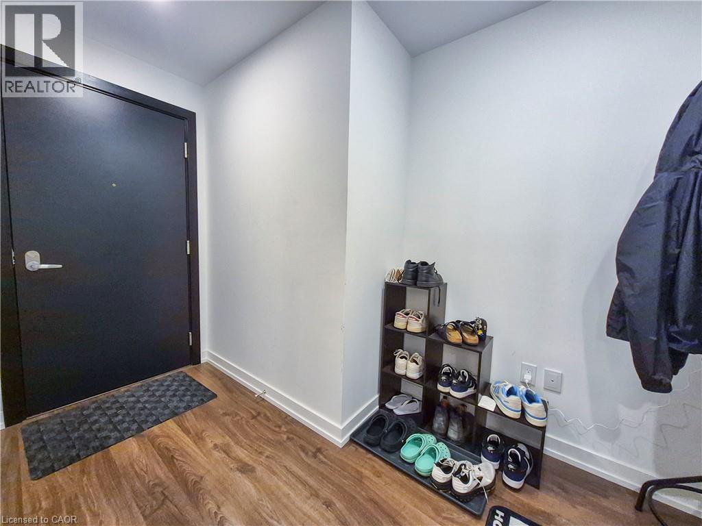 15 Wellington Street S Unit# 2504, Kitchener, Ontario  N2G 0E4 - Photo 2 - 40845824