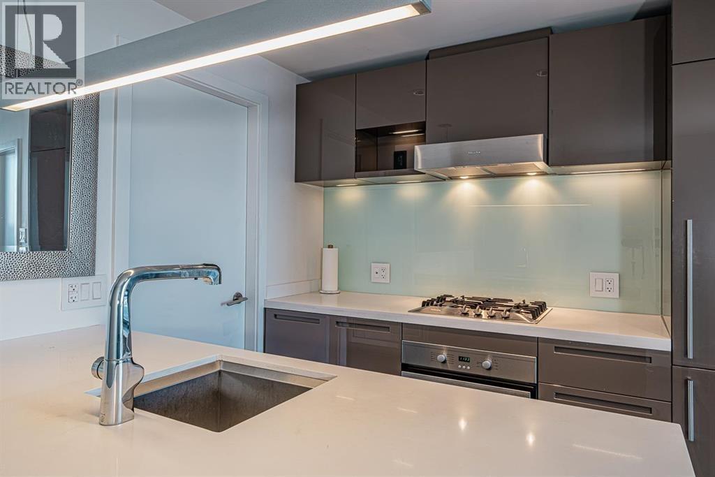 4701 777 RICHARDS STREET, Vancouver, British Columbia