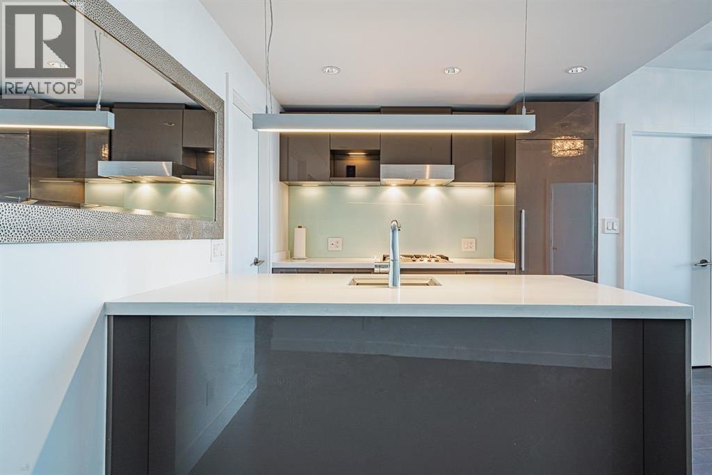4701 777 Richards Street, Vancouver, British Columbia V6B 0M6 - Photo 2 - R3152880