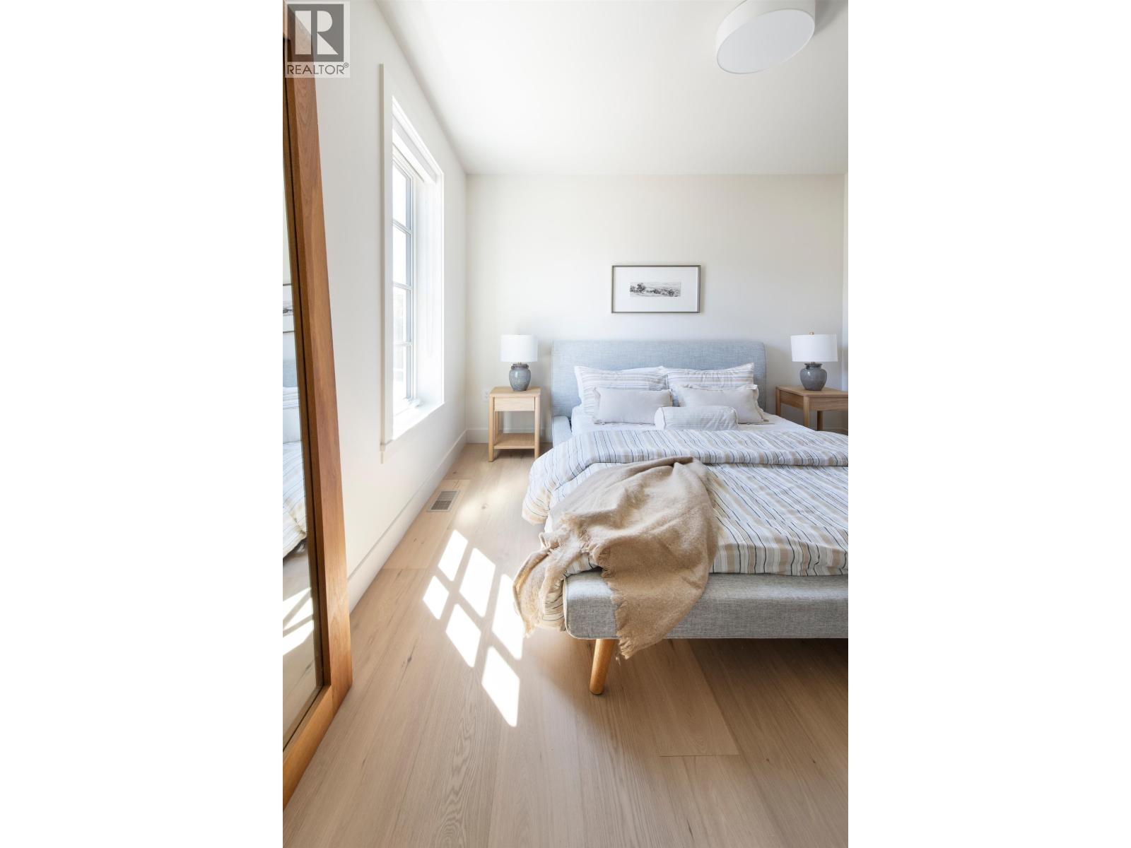 2 2119 W West 18th Avenue, Vancouver, British Columbia  V6L 1A3 - Photo 12 - R3152548