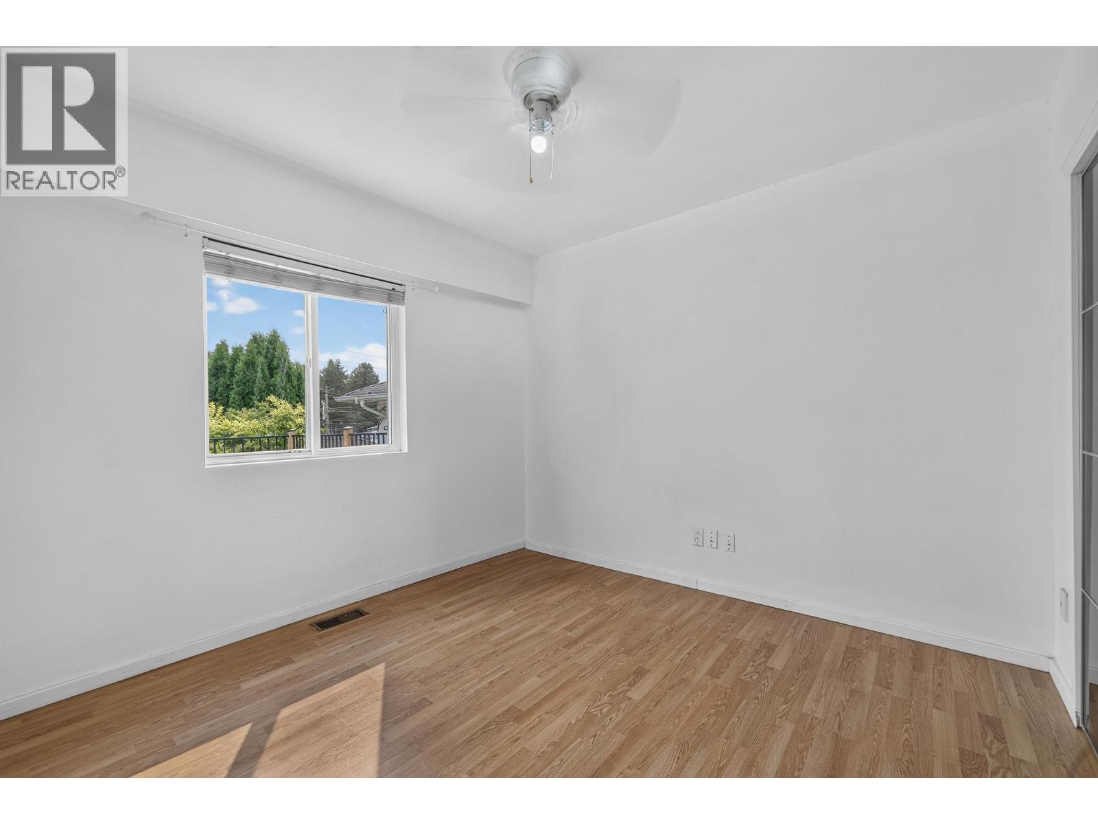 2316 Nanaimo Street, Vancouver, British Columbia V5N 5E3 - Photo 7 - R3152719