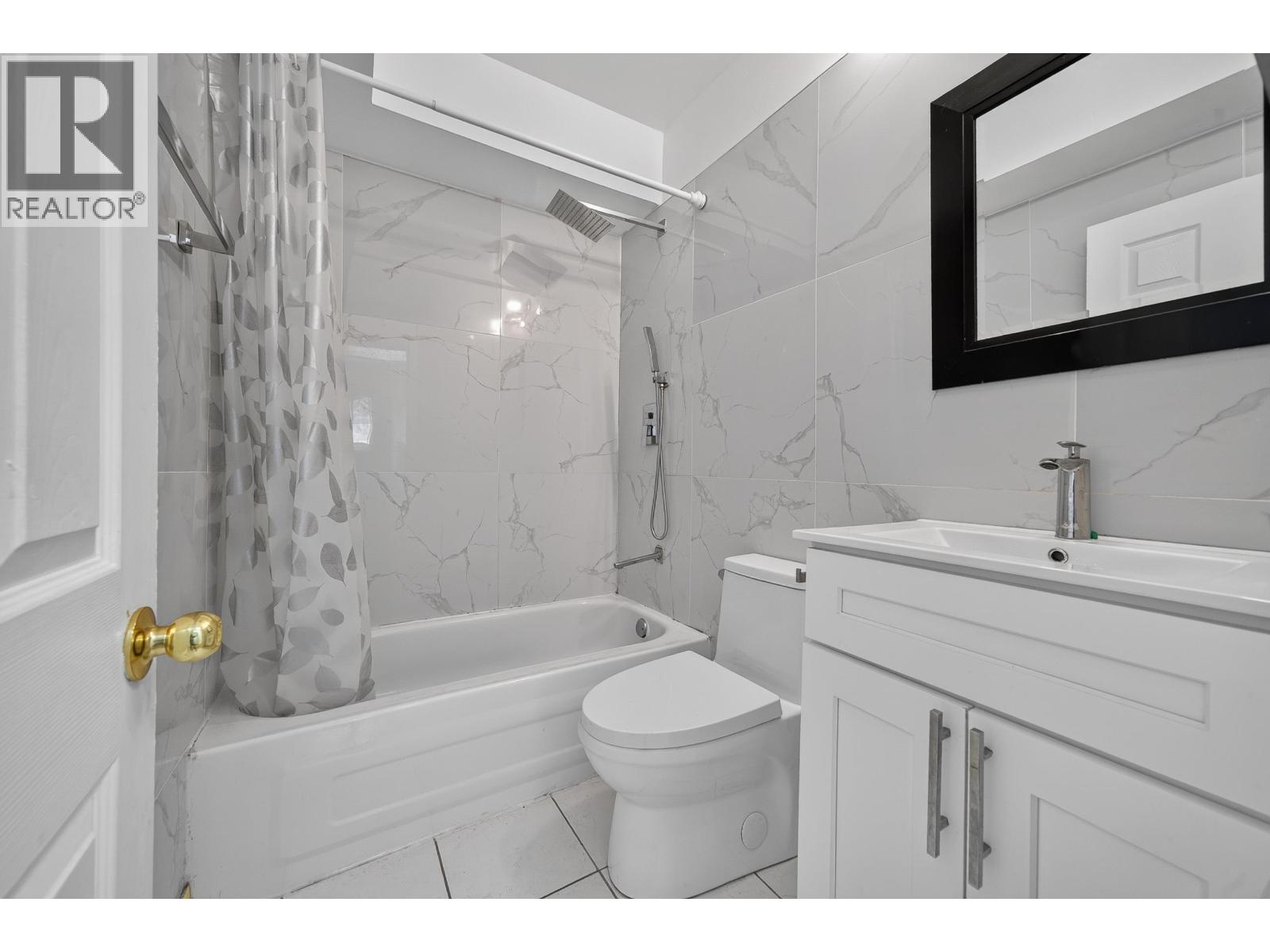 2316 Nanaimo Street, Vancouver, British Columbia V5N 5E3 - Photo 10 - R3152719