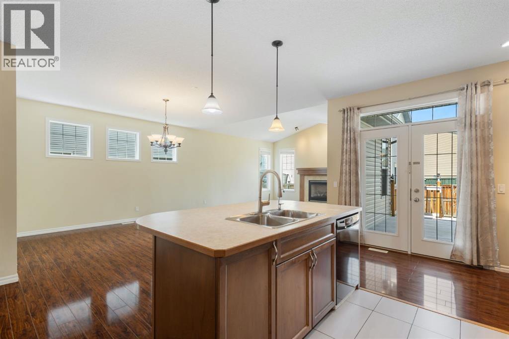 22 Brightoncrest Common SE, Calgary, Alberta  T2Z 0N8 - Photo 11 - A2325852