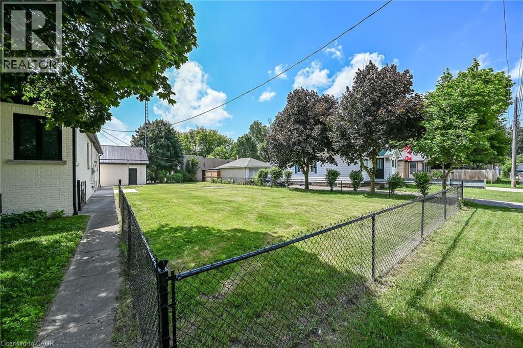 27 Church Street E, Delhi, Ontario  N4B 1T2 - Photo 42 - 40847787