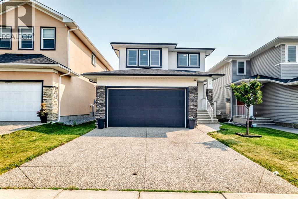 29 REDSTONE Manor, Calgary, Alberta