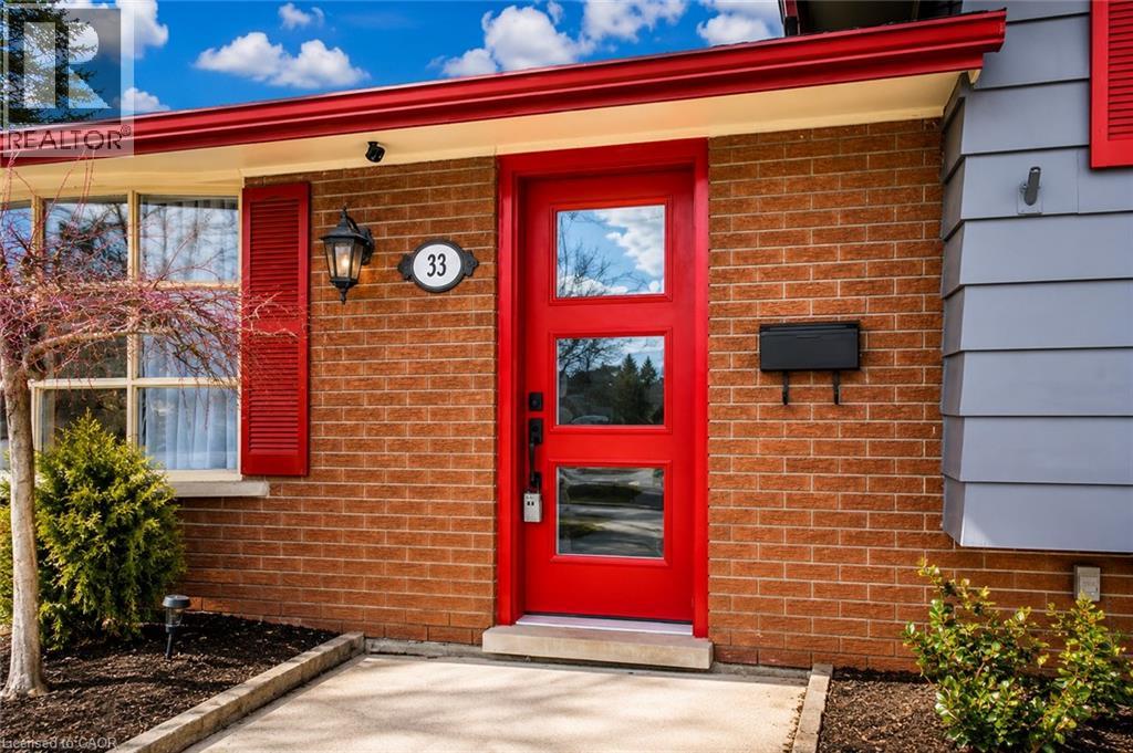 33 Fairlawn Road, Kitchener, Ontario  N2C 1X8 - Photo 4 - 40852937