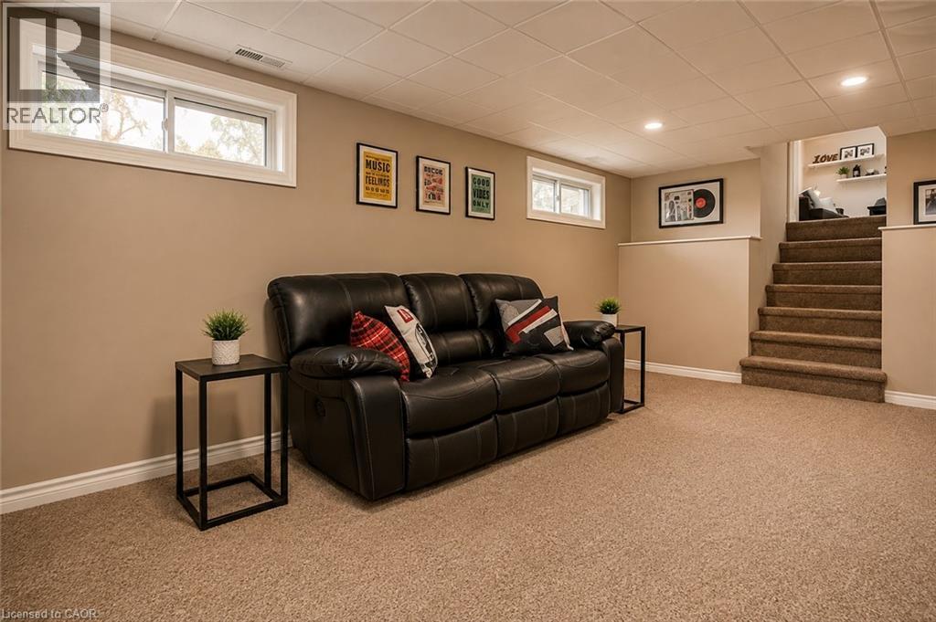 33 Fairlawn Road, Kitchener, Ontario  N2C 1X8 - Photo 27 - 40852937