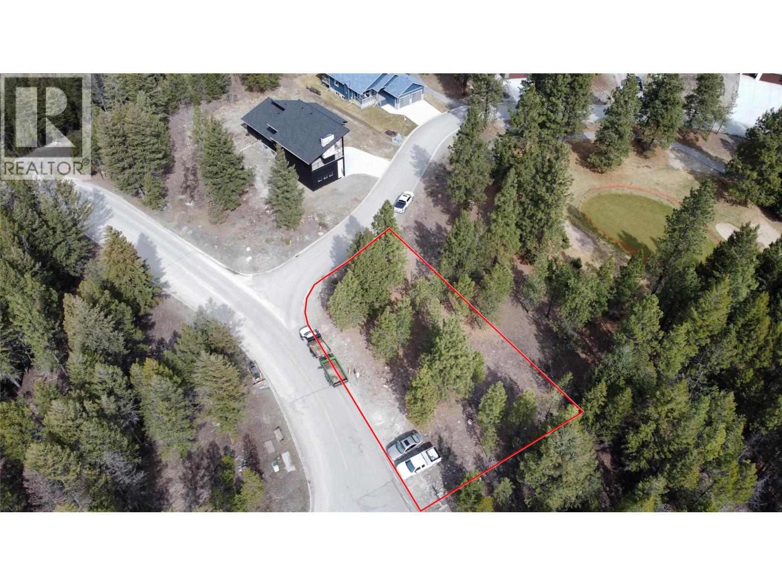 100 Shadow Mountain Boulevard, Cranbrook, British Columbia  V1C 0C2 - Photo 4 - 10396902