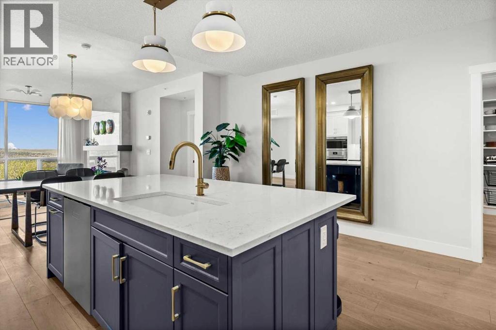 209, 15 Cougar Ridge Landing SW, Calgary, Alberta  T3H 6C3 - Photo 5 - A2317526