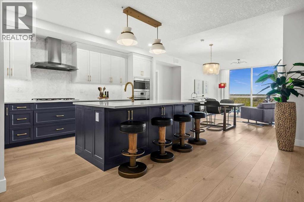 209, 15 Cougar Ridge Landing SW, Calgary, Alberta