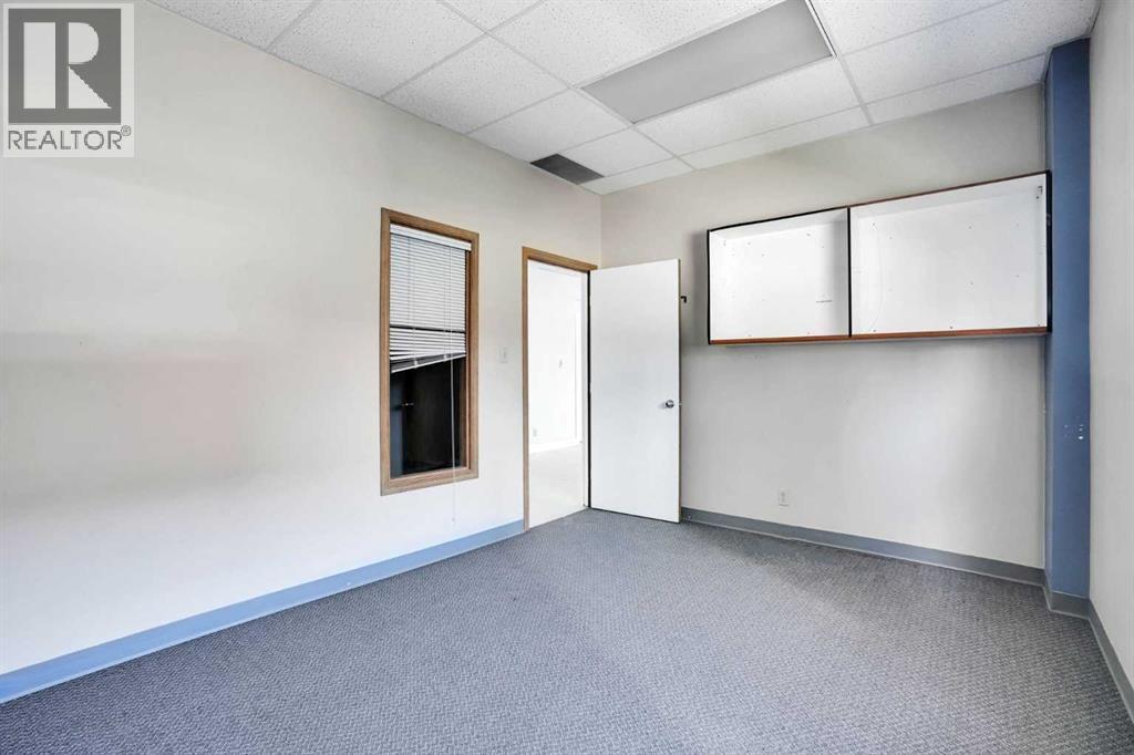 123 123 Avenue SW, Calgary, Alberta  T3C 0M6 - Photo 12 - A2319887