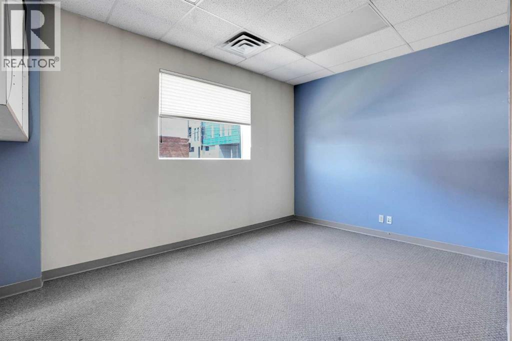 123 123 Avenue SW, Calgary, Alberta  T3C 0M6 - Photo 10 - A2319887