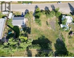837 2 Street E, Cardston, Alberta