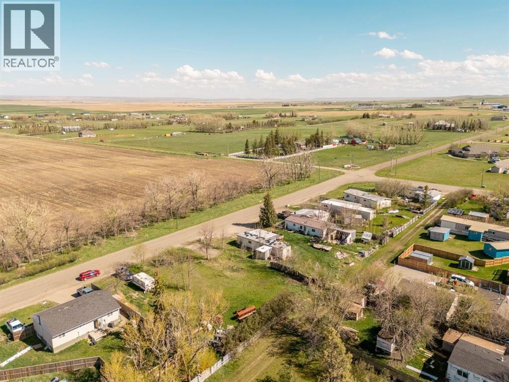837 2 Street E, Cardston, Alberta  T0K 0K0 - Photo 12 - A2310459