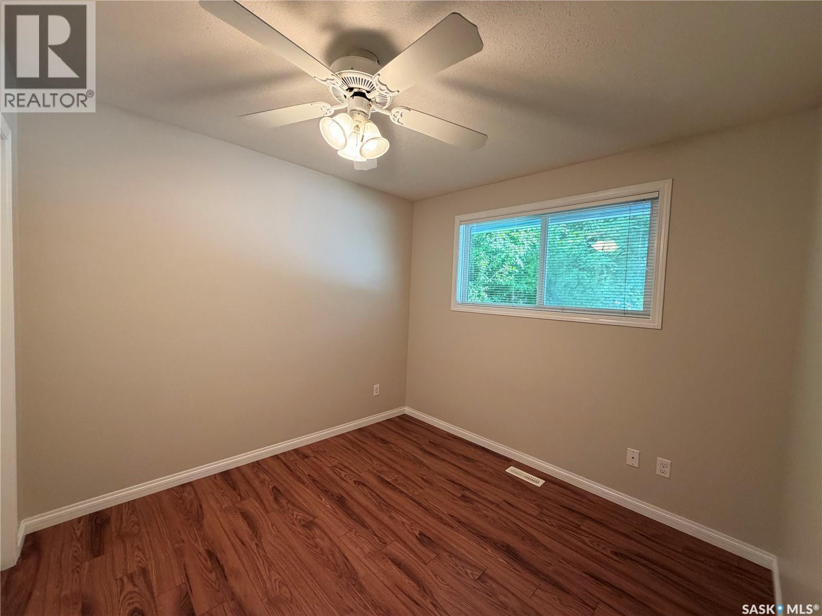 214 Fisher Crescent, Saskatoon, Saskatchewan  S7L 5C9 - Photo 12 - SK039460