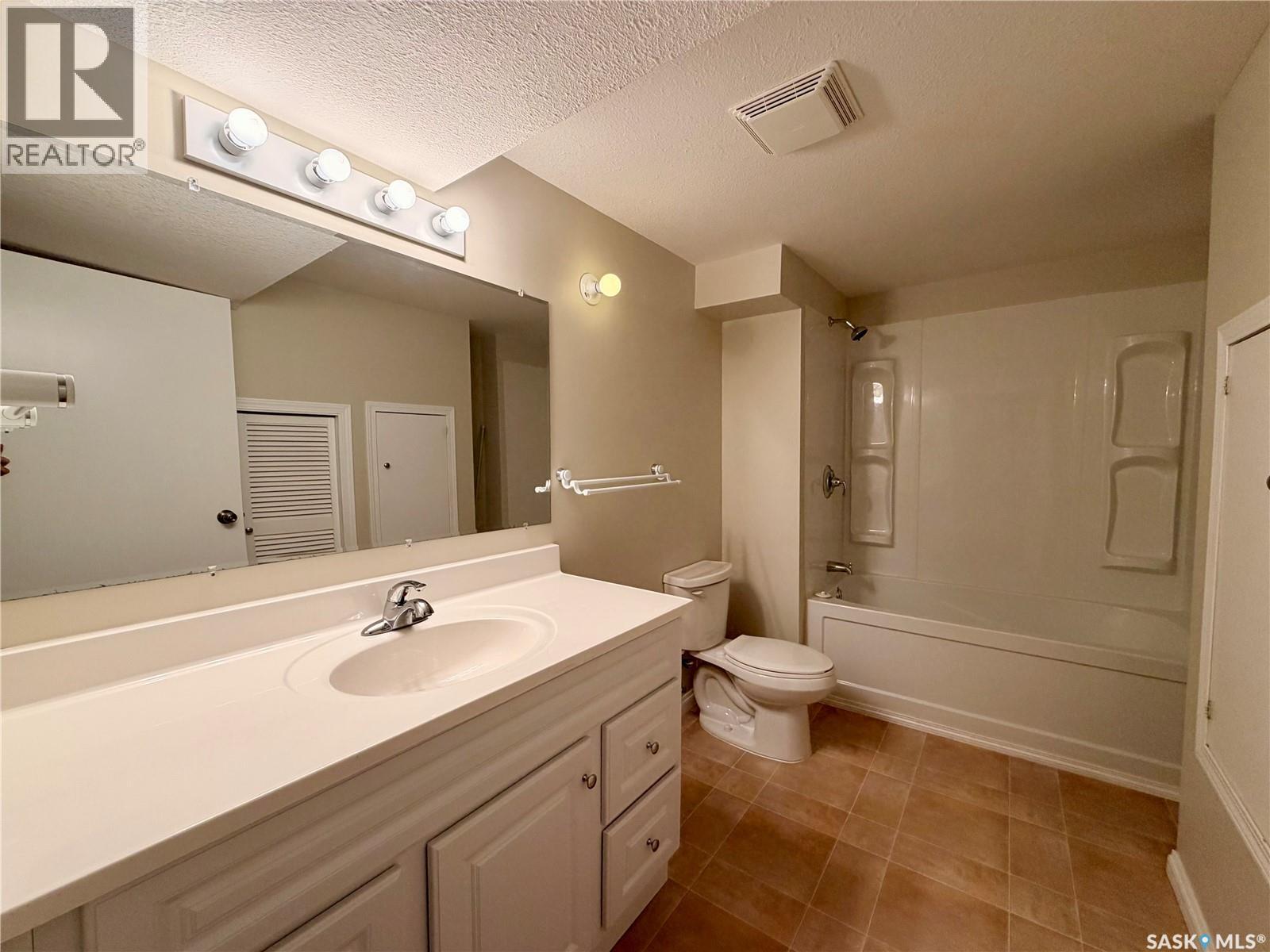 214 Fisher Crescent, Saskatoon, Saskatchewan  S7L 5C9 - Photo 10 - SK039460