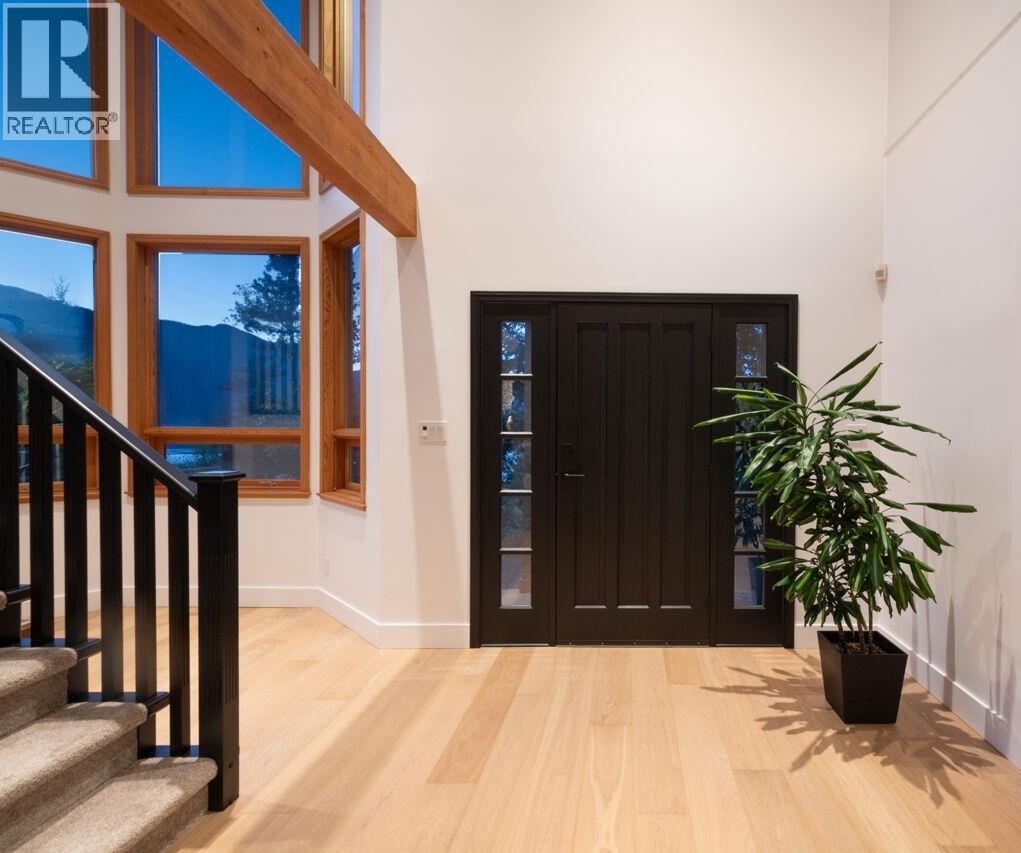 182 Furry Creek Drive, Furry Creek, British Columbia  V8B 1A3 - Photo 6 - R3152674