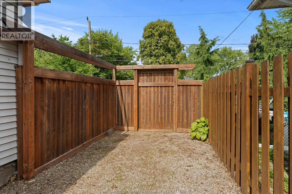 1330 Central Avenue, Windsor, Ontario  N8Y 3V4 - Photo 16 - 26018955