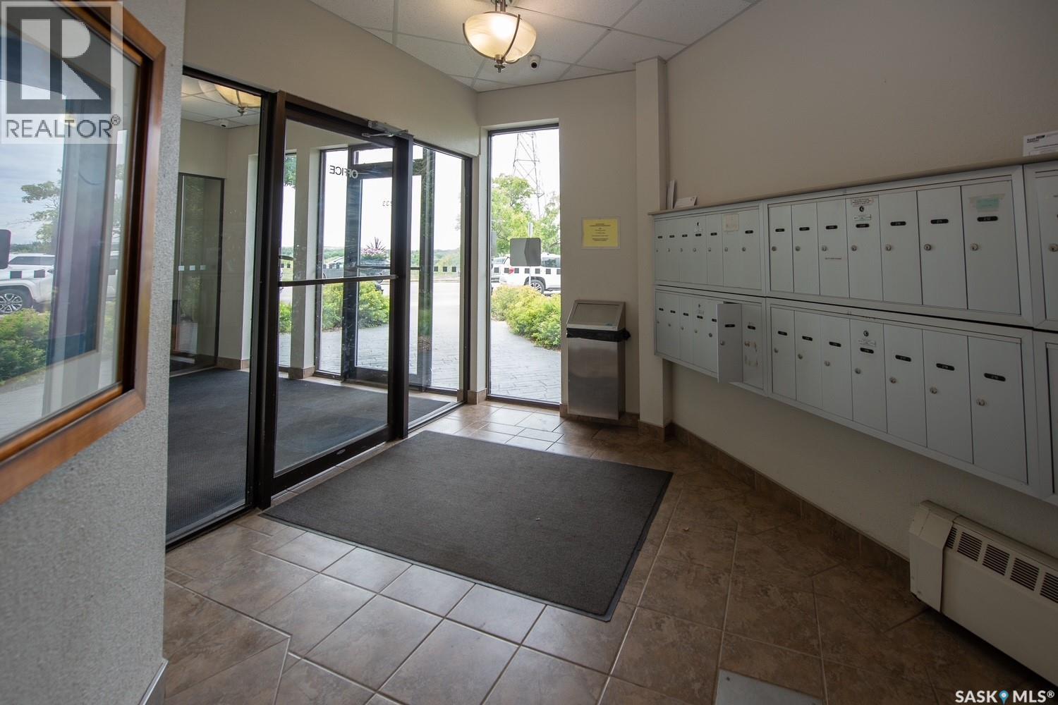113 2233 St Henry Avenue, Saskatoon, Saskatchewan  S7M 5K6 - Photo 3 - SK044530
