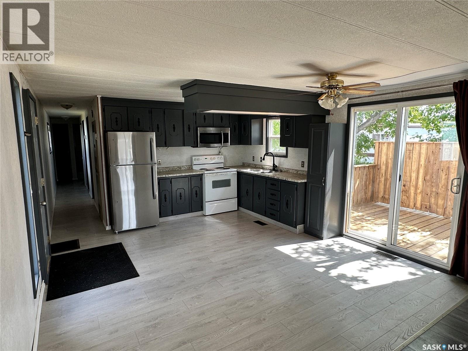 19 1035 Boychuk Drive, Saskatoon, Saskatchewan  S7H 5B2 - Photo 13 - SK044503