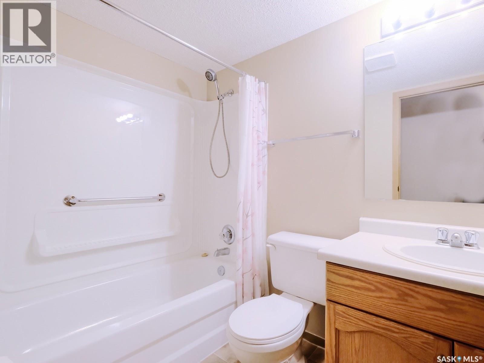 101 114 Third Avenue E, Rosetown, Saskatchewan  S0L 2V0 - Photo 10 - SK044229